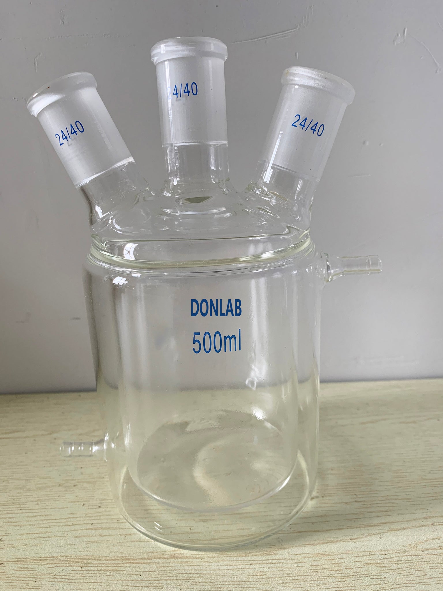 Jacketed Flask DONLAB CFL Glass 3-Neck Double Layer Flat Bottom Reaction Flask Jacket
